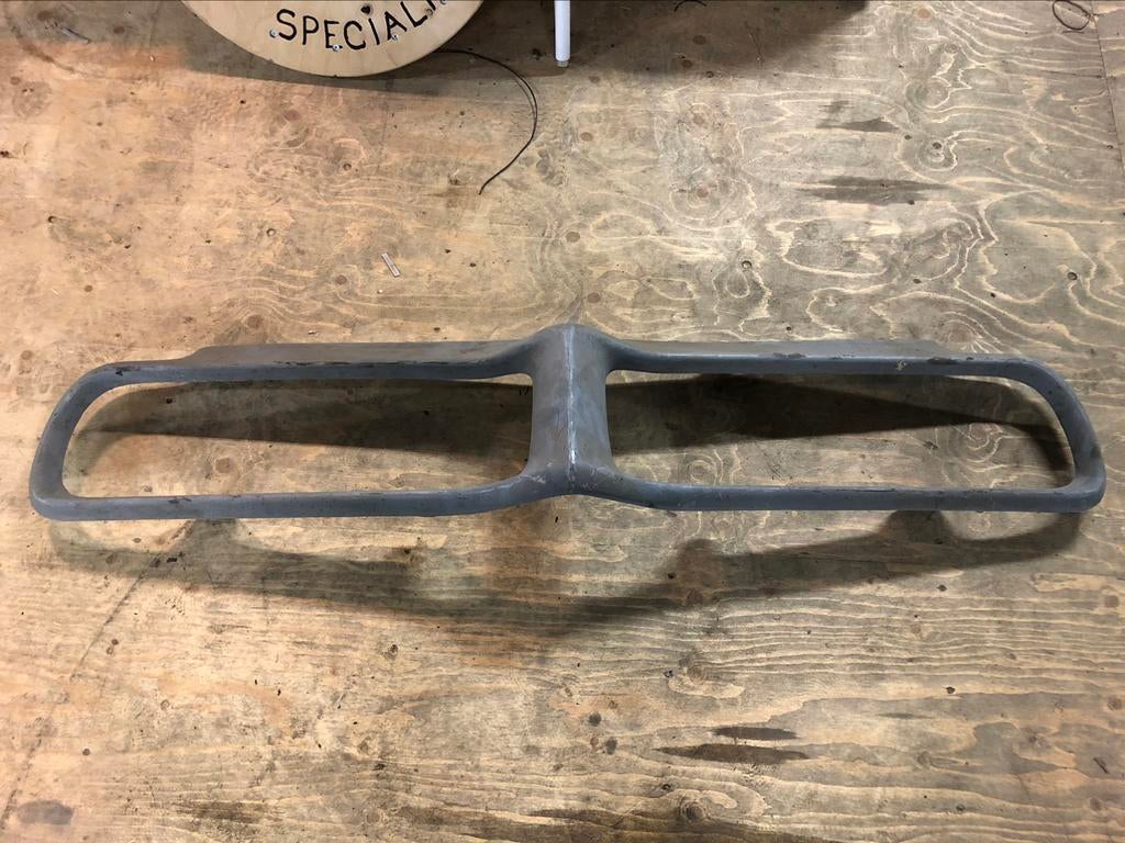 Nieuwe Pontiac Firebird fiberglass front bumper 1967-1968, Ophalen, Nieuw, Bumper, Achter