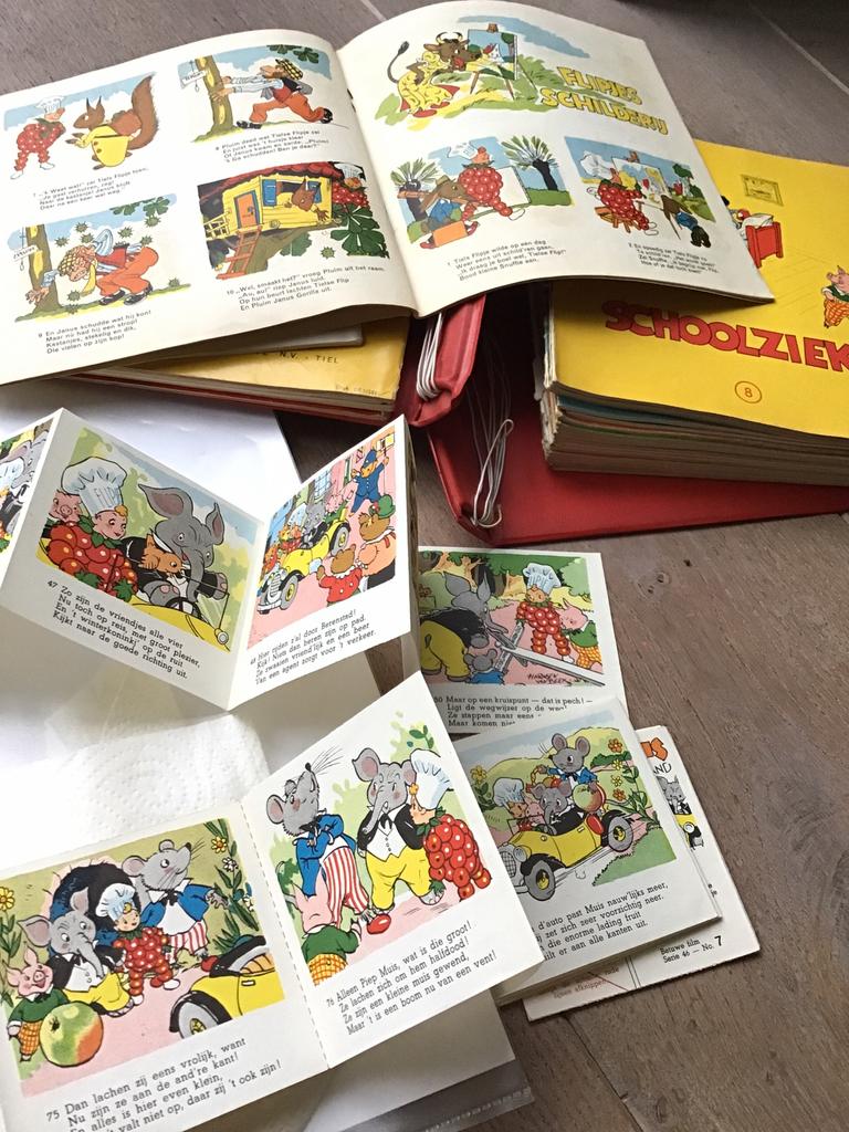 Flipje Betuwe Flipposcoop filmstroken ‘30 boekjes ‘50vintage, Ophalen of Verzenden, Zo goed als nieuw