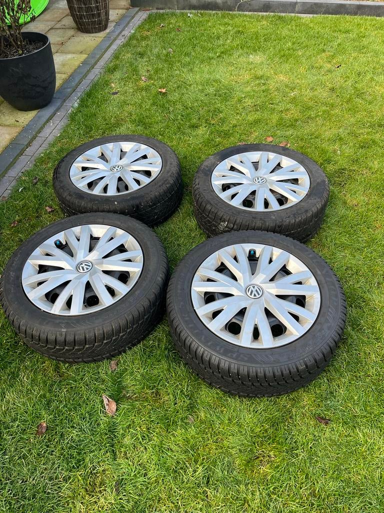 Winterbanden set voor Golf 7 - 1 seizoen gebruikt, Auto-onderdelen, Banden en Velgen, Ophalen, Gebruikt, 16 inch, Banden en Velgen