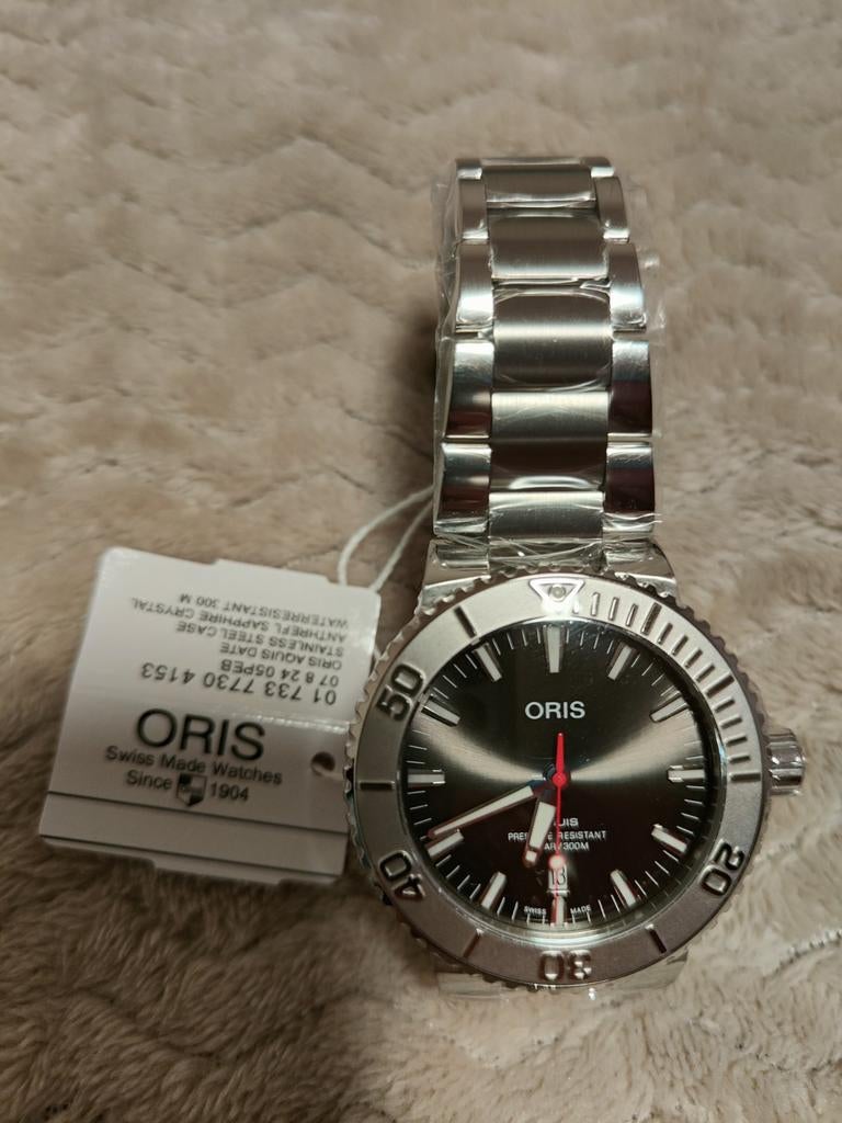 Oris Aquis Date Relief 43mm, Sieraden, Tassen en Uiterlijk, Horloges | Heren, Ophalen of Verzenden, Staal, Overige merken