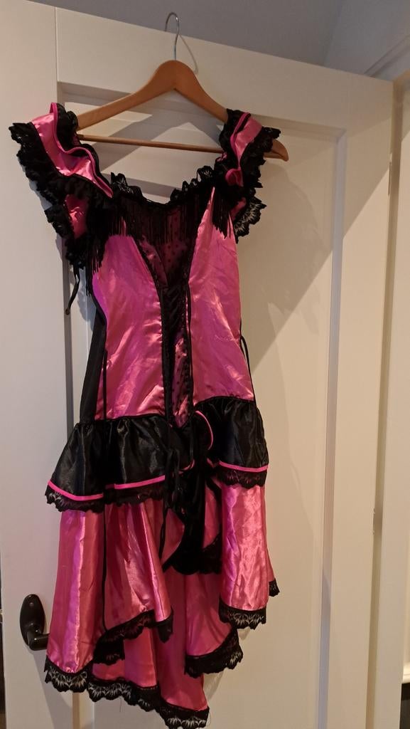 Roze Carnaval Kostuum - Maat M, Maat 38/40 (M), Carnaval, Ophalen of Verzenden, Kleding
