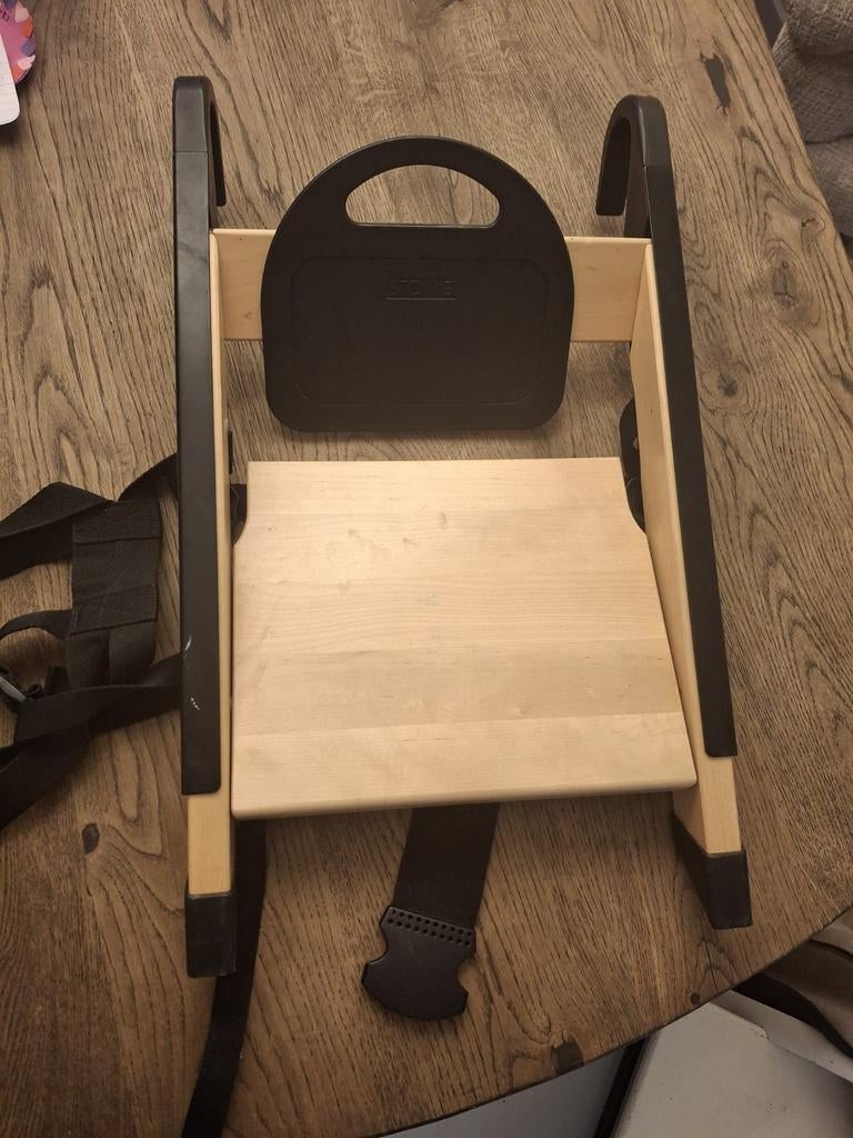 Stokke peuter opzetstoel, Ophalen, Zo goed als nieuw, Meegroeistoel, Gordel(s)