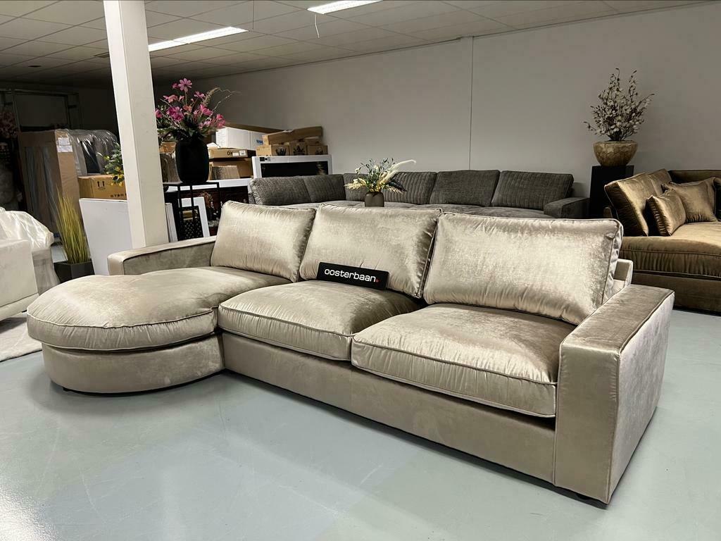 Luxe Velvet Hoekbank Lio 170x320cm NIEUW - UNIEK - Trend, Oosterbaan, Info@oosterbaanwonen.nl, Hoekbank, Venus 31 te Heerenveen