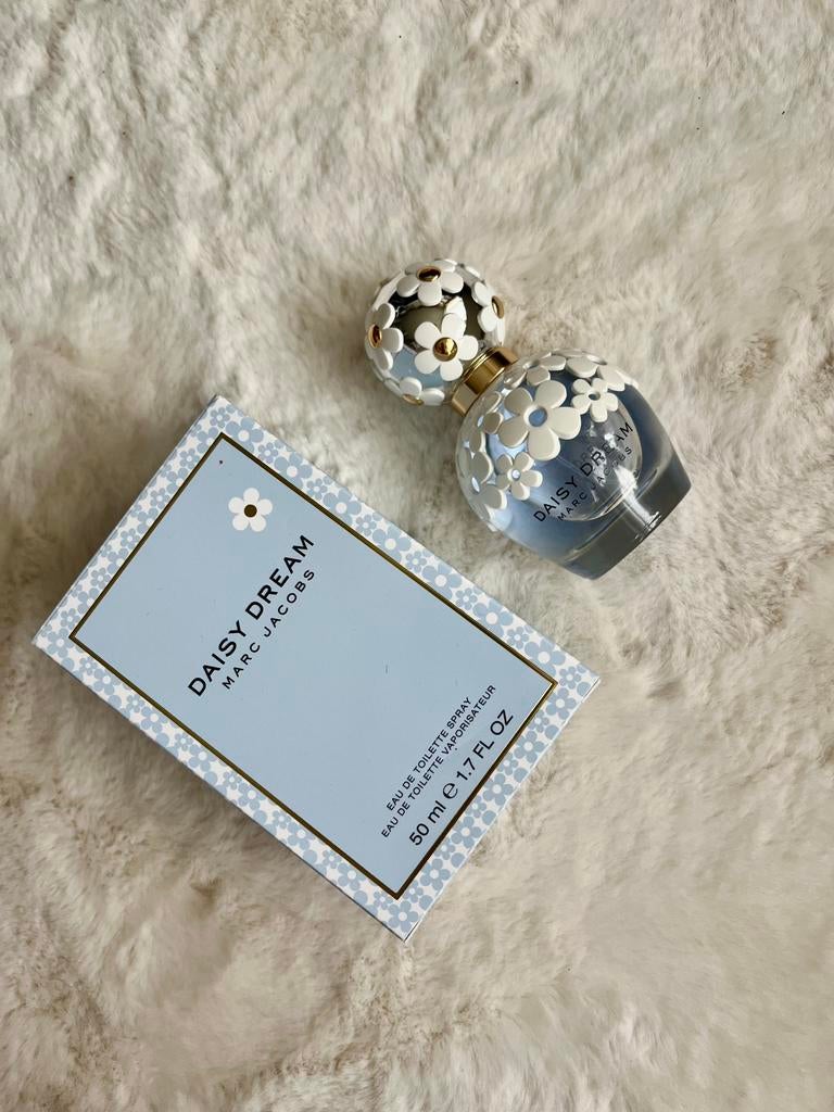 Marc Jacobs Daisy Dream 50ml Nieuw, Sieraden, Tassen en Uiterlijk, Uiterlijk | Parfum, Ophalen of Verzenden, Nieuw