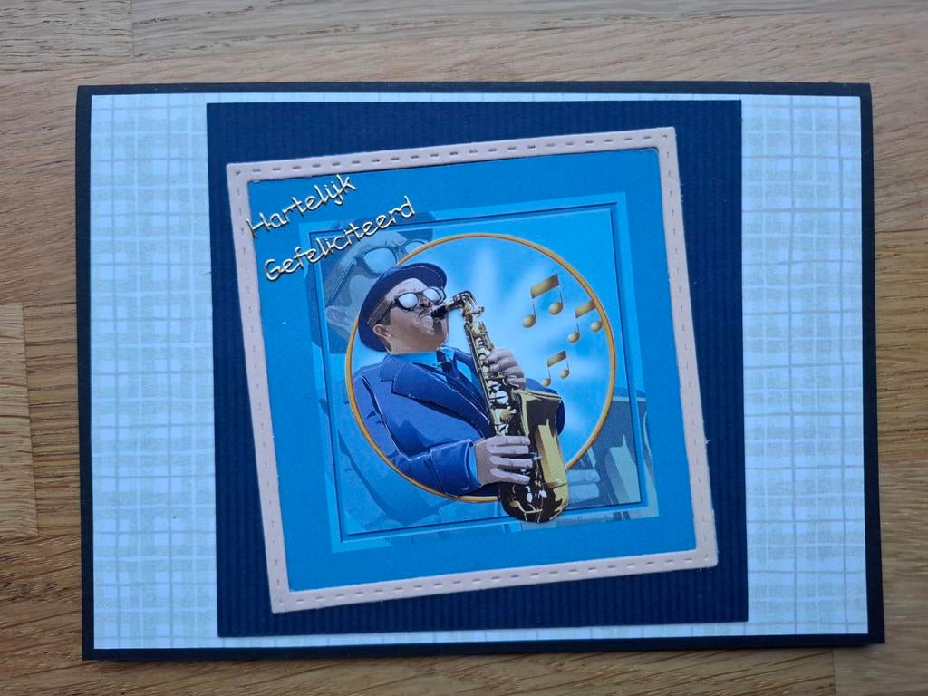 Zelfgemaakte herenkaart met saxofoon, Ophalen of Verzenden, Nieuw