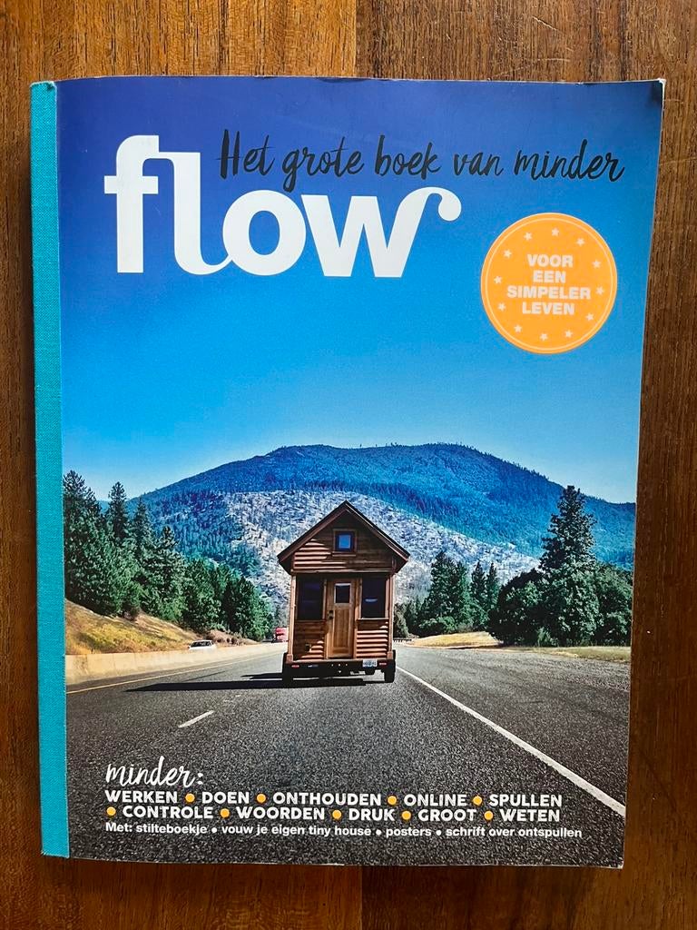 Flow het grote boek van Minder, Ophalen of Verzenden, Zo goed als nieuw, Overige onderwerpen