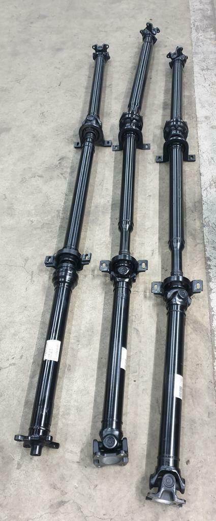 Gebruikte, nieuw gebalanceerde cardanas Vito / viano V6, Ophalen of Verzenden, Gereviseerd, Overige automerken