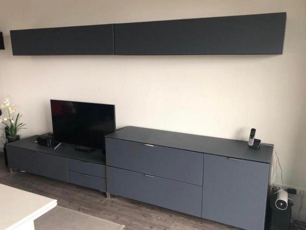 Dressoir ,tv tafel ,kast ,ophang kasten  Xoon design, Ophalen, Zo goed als nieuw, 25 tot 50 cm