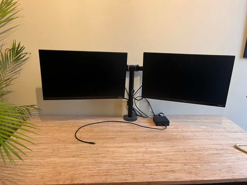 BlueBuilt Monitorarm Dubbel - Bureauklem, Ophalen, Nieuw, In diepte verstelbaar