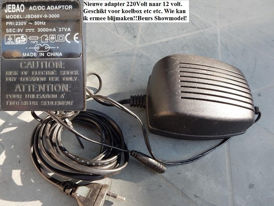 Nieuw.Verschillende omvormers.(3) stuks..Adapters., Ophalen of Verzenden, Nieuw