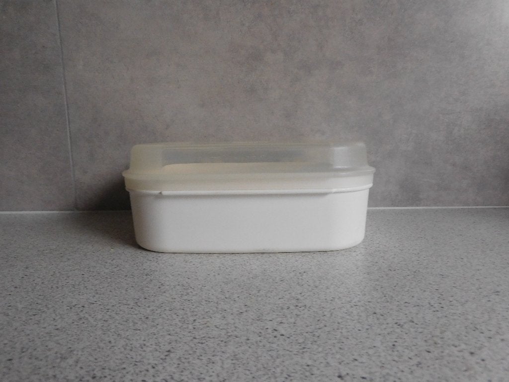 Tupperware Varia doos 1,7 Ltr. Crème, Overige typen, 1700 ml, Ophalen of Verzenden, Zo goed als nieuw