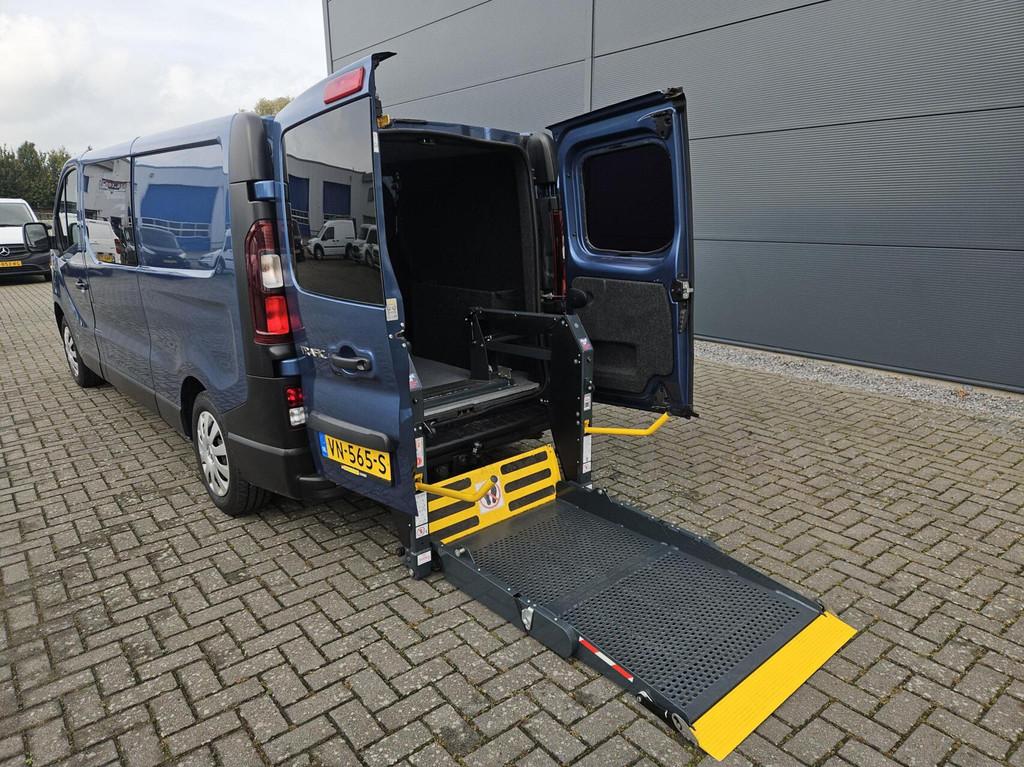 Renault Trafic 1.6 dCi L2H1 DC Invalide lift 4-pers Marge, Euro 5, 15 km/l, 4 cilinders, 2000 kg