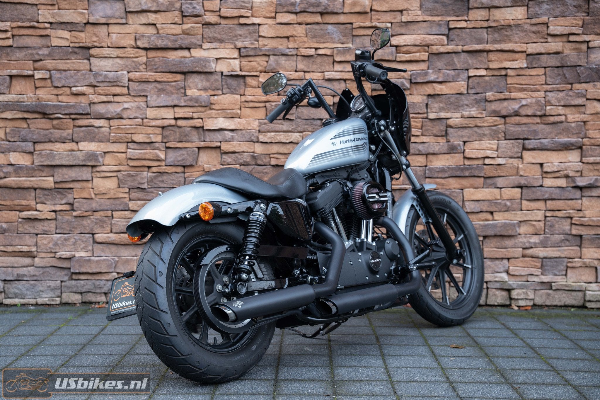 Harley-Davidson XL1200NS Iron Sportster 1200 (bj 2020), Motoren, Info@harley-davidson.com, Chopper, 1202 cc, Laan van Vredenoord 33
2289DA  Rijswijk, NL