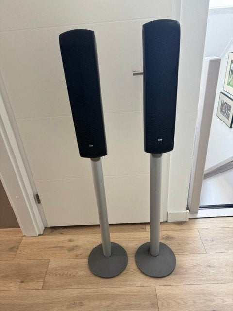 Set B&W VM1 luidsprekers inclusief vloerstaanders, Ophalen, Vloerstaande luidspreker, Gebruikt, 60 tot 120 watt