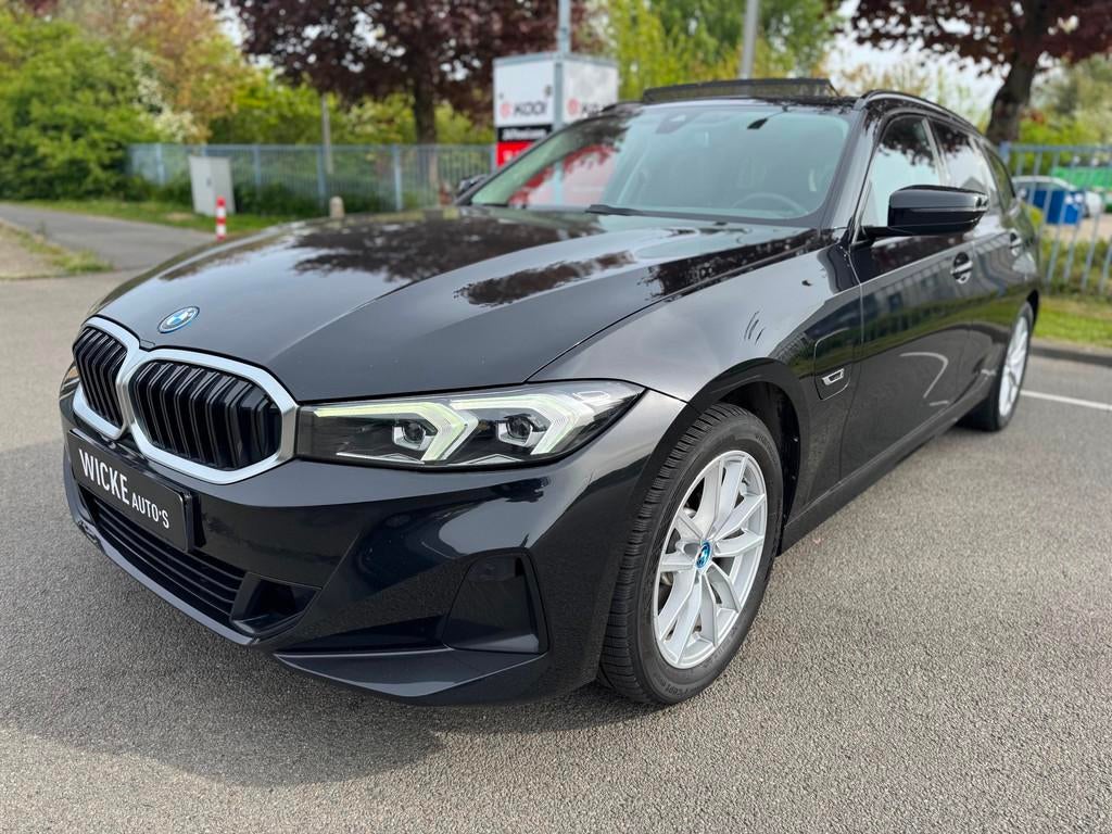 BMW 3-serie Touring 320e Panorama XDrive Leder LED Stoelverw, 1998 cc, Gebruikt, 4 cilinders, Hybride Elektrisch/Benzine
