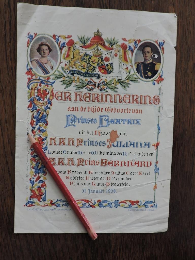 Herinnerings oorkonde  Geboorte Prinses Beatrix 1938, Verzamelen, Koninklijk Huis en Royalty, Ophalen of Verzenden, Zo goed als nieuw