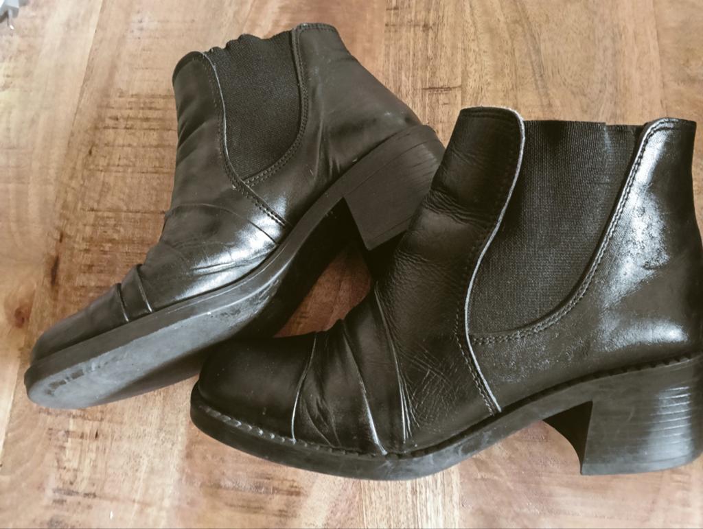 Handgemaakte Italiaanse laarzen, maat 40, Kleding | Dames, Schoenen, Ophalen, Gedragen, Zwart, Lage of Enkellaarzen