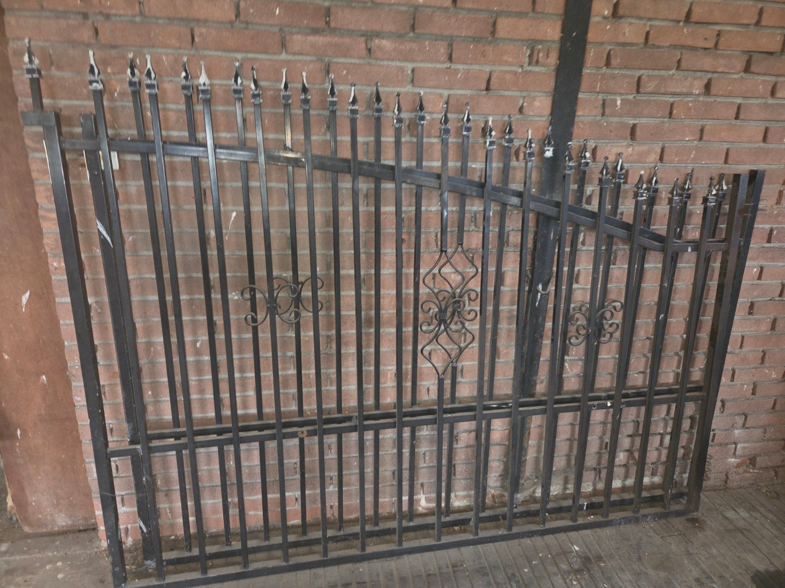 Poort ijzer, Tuin en Terras, Ophalen, Gebruikt, IJzer, Sierhekwerk