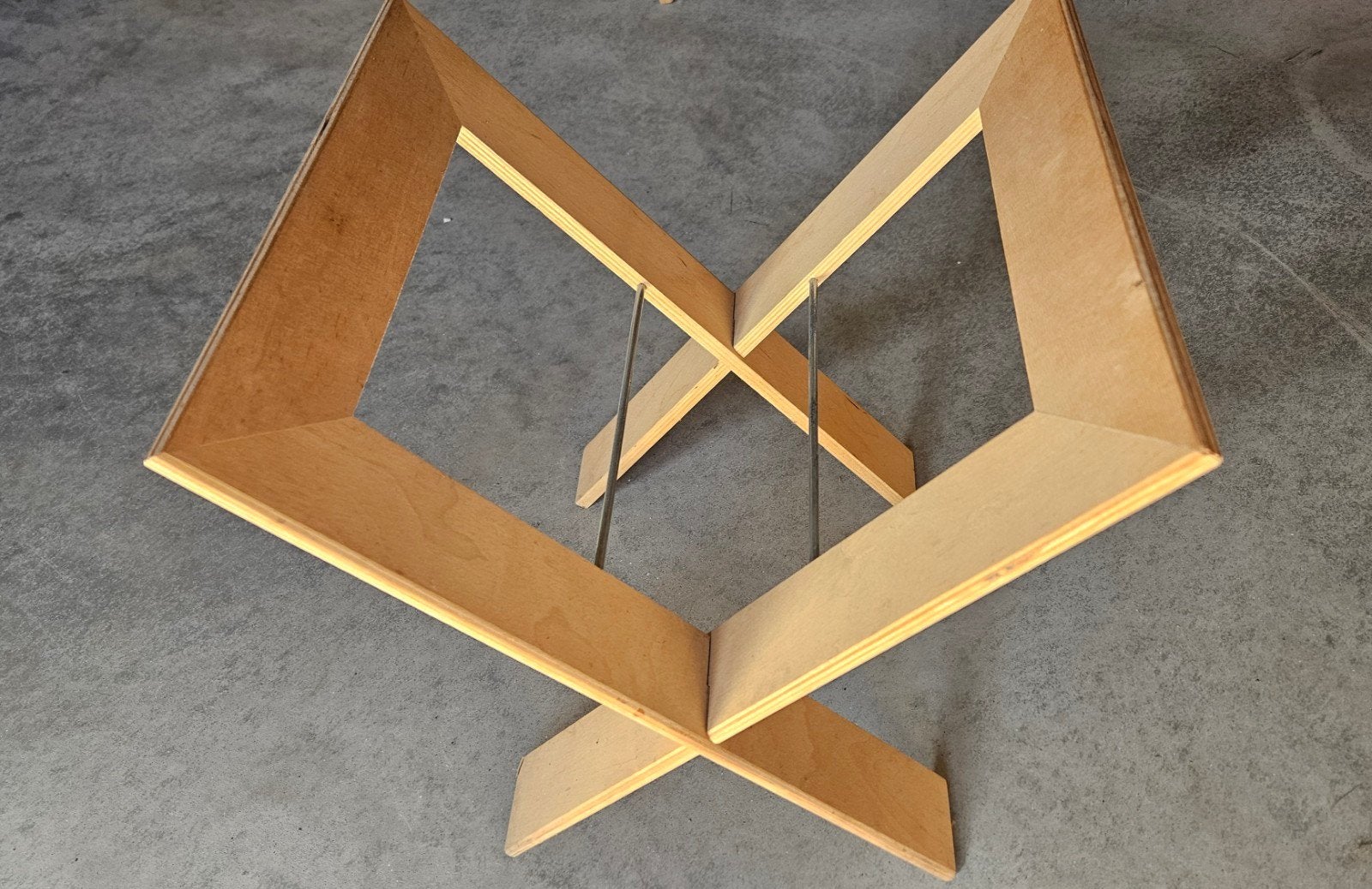 Vintage IKEA Houten Tijdschriftenrek / Lectuurbak, Ophalen, Zo goed als nieuw, Hout, Vintage