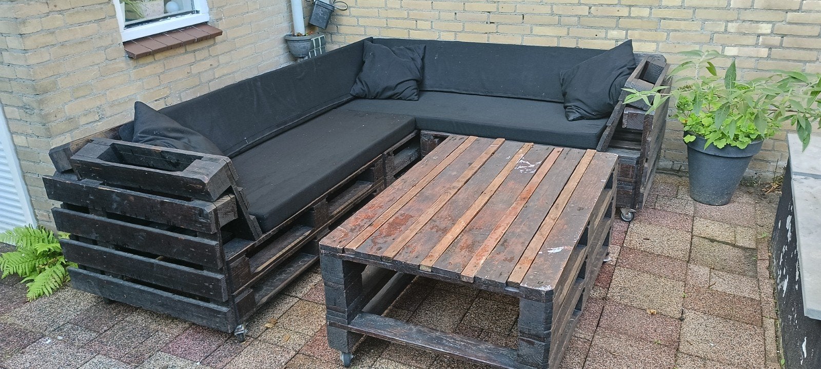 pallet bank incl.kussens en tafel, Tuin en Terras, Ophalen, Gebruikt, 6 zitplaatsen, Bank