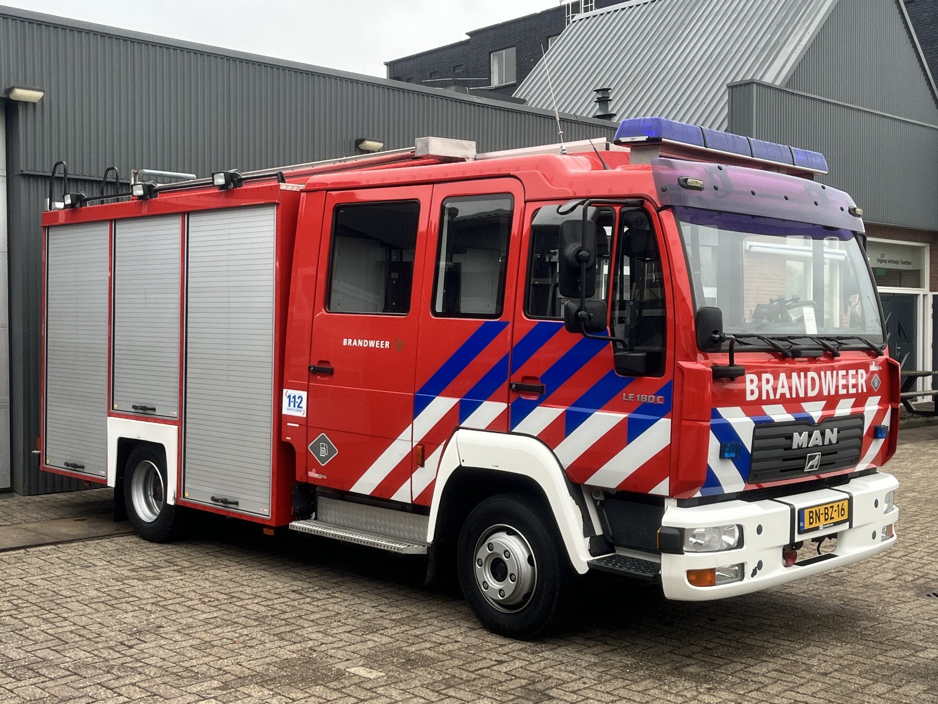 MAN LE 180 C Motorspuitaanhanger Automaat Matriaalwagen Aggr, Gebruikt, Zwart, 4 cilinders, Origineel Nederlands