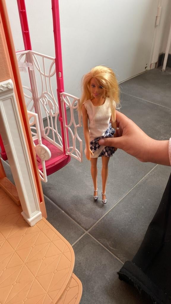 Fashion barbie, Kinderen en Baby's, Speelgoed | Poppen, Ophalen, Barbie