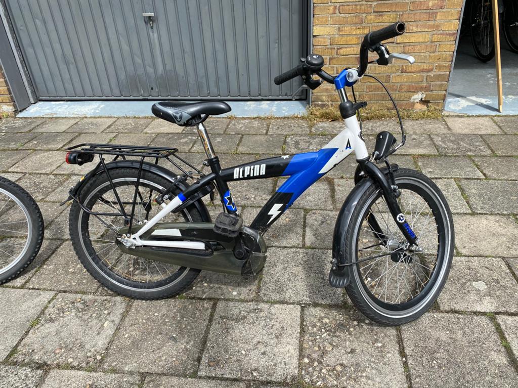 Alpina kinderfiets 20 inch - met slot, licht en lampjes, Ophalen, Gebruikt, 20 inch of meer