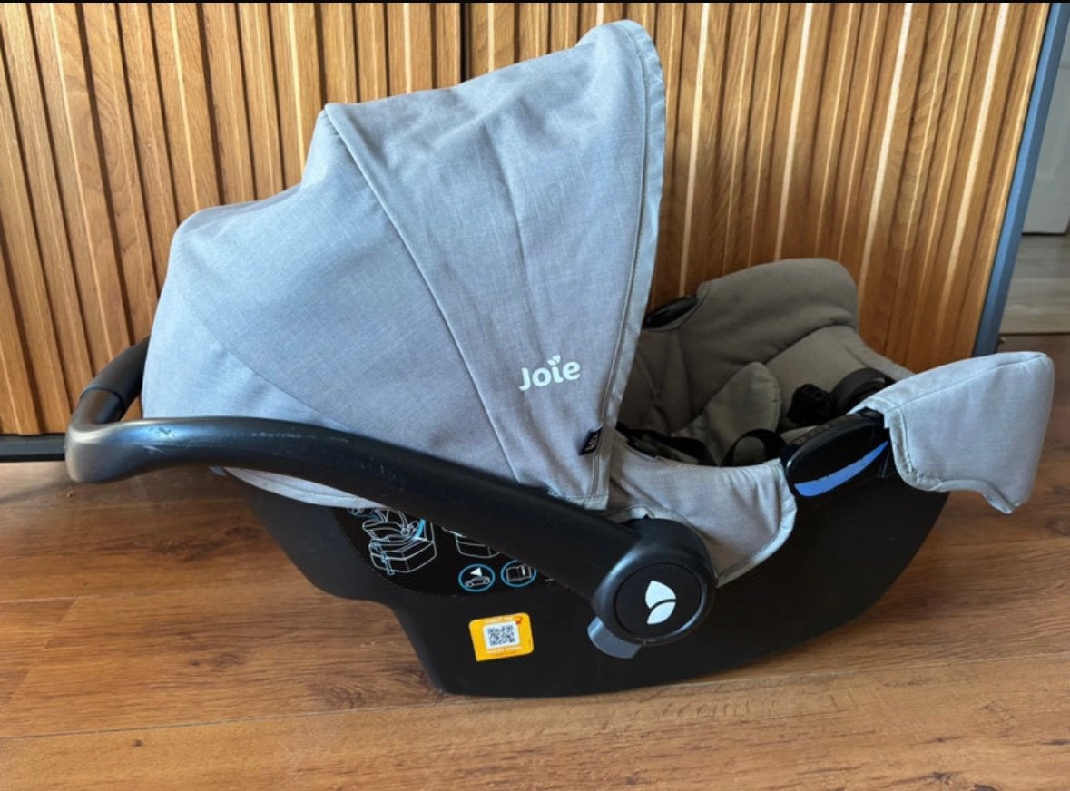 Joie autostoeltje, Overige merken, Ophalen of Verzenden, 0 t/m 13 kg, Gebruikt