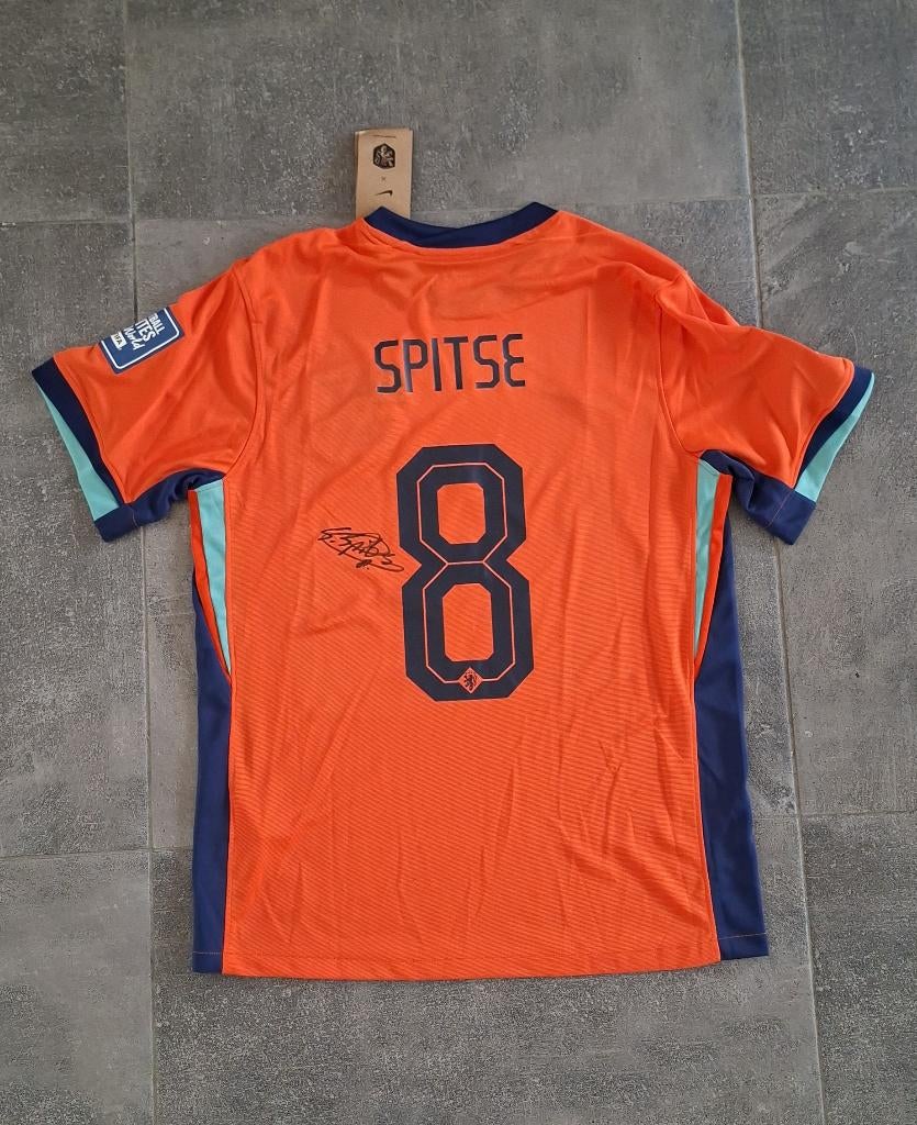 Shirt Leeuwinnen met originele handtekening; Sherida Spitse, Ophalen of Verzenden, Nieuw, Ajax, Shirt