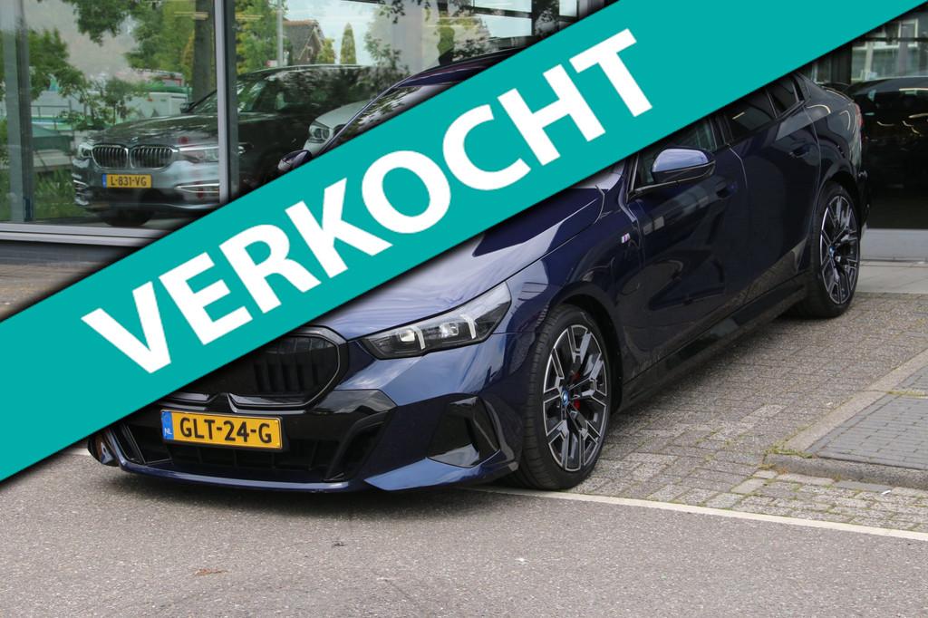 BMW 5-serie 530e M-PAKKET DEALER OND NL-AUTO NAP!, Auto's, BMW, Bedrijf, Te koop, 5-Serie, ABS, Achteruitrijcamera, Adaptive Cruise Control