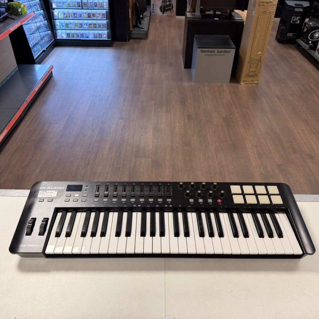 M-Audio Oxygen 49 Midi Keyboard, M-Audio, Zo goed als nieuw, https://m-audio.com/support/contact, 200 Scenic View Drive, Suite 201, Cumberland, RI 02864, Verenigde Staten