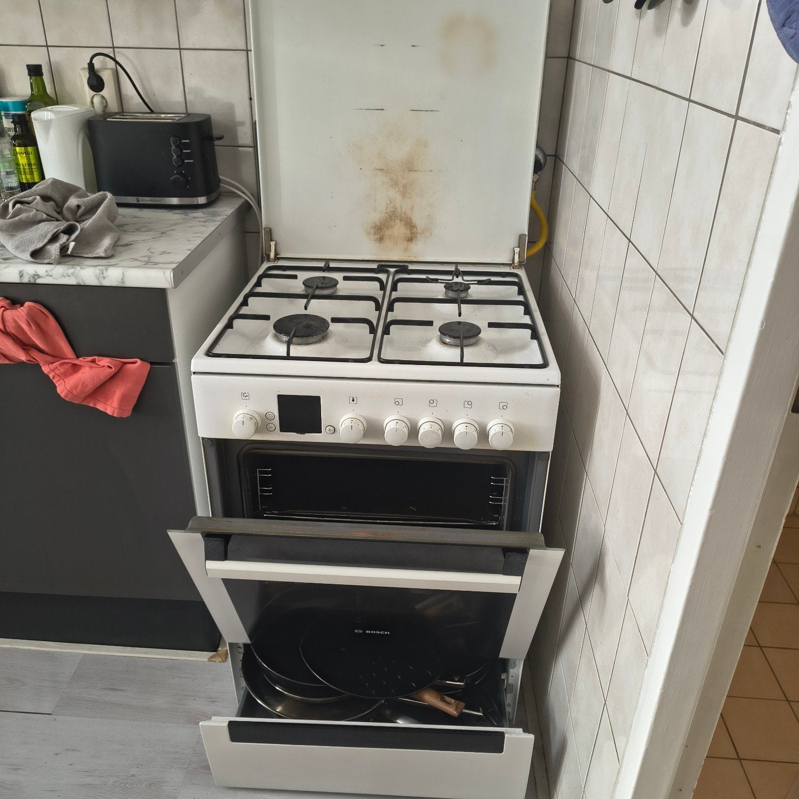Gasfornuis - Oud maar functioneel, Ophalen, Gebruikt, 60 cm of meer, 4 kookzones