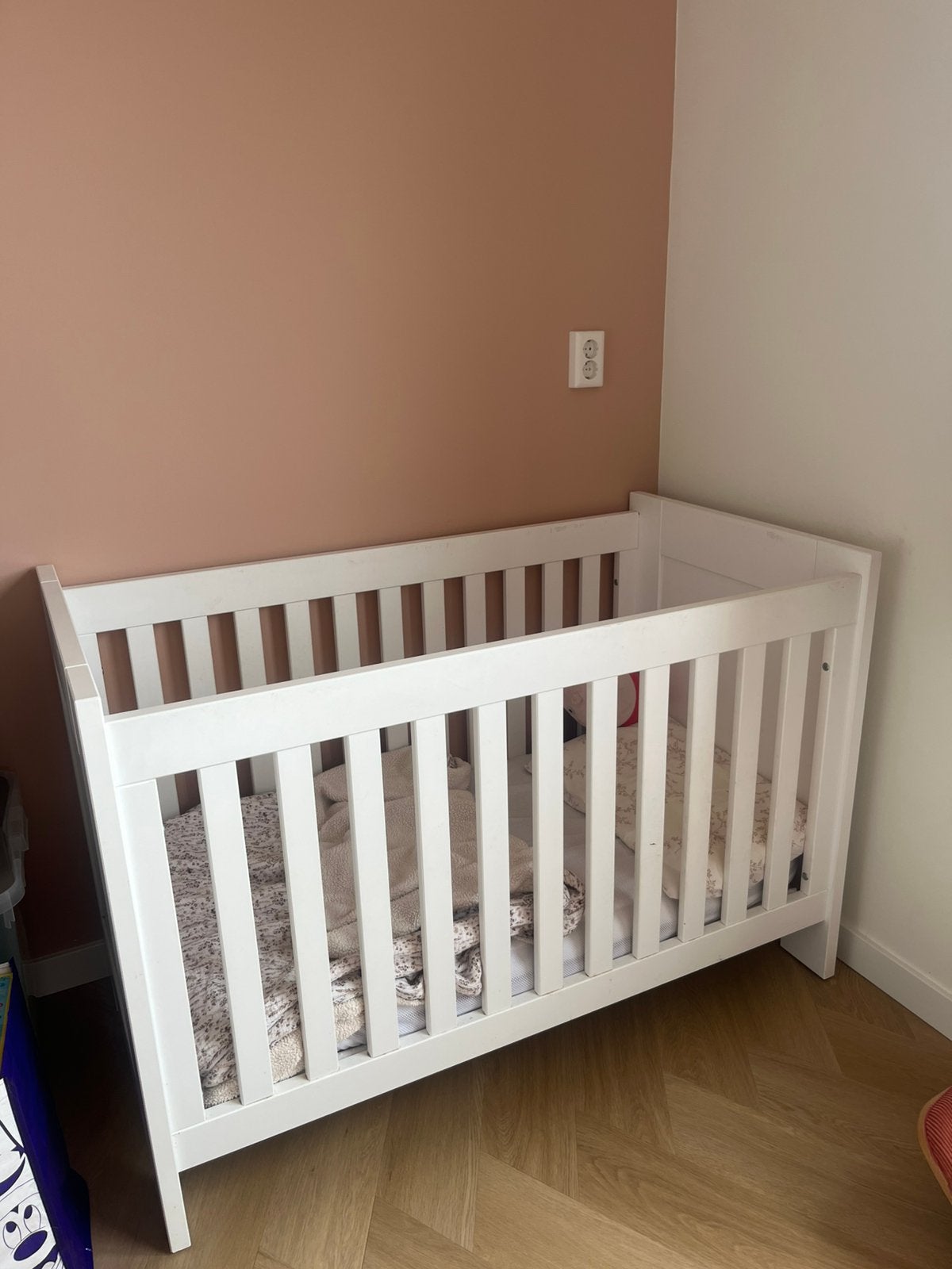 Baby bed, comode met benodigdheden, Kinderen en Baby's, Ophalen, Gebruikt, Jongetje of Meisje