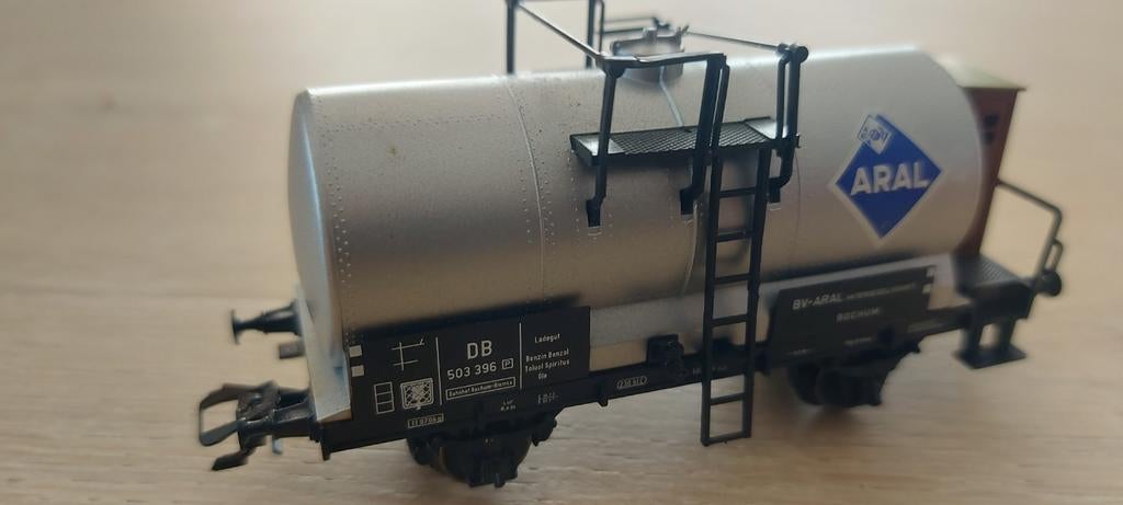 Märklin DB Aral ketelwagen met remhuis artnr, Wisselstroom, Wagon, Ophalen of Verzenden, Zo goed als nieuw