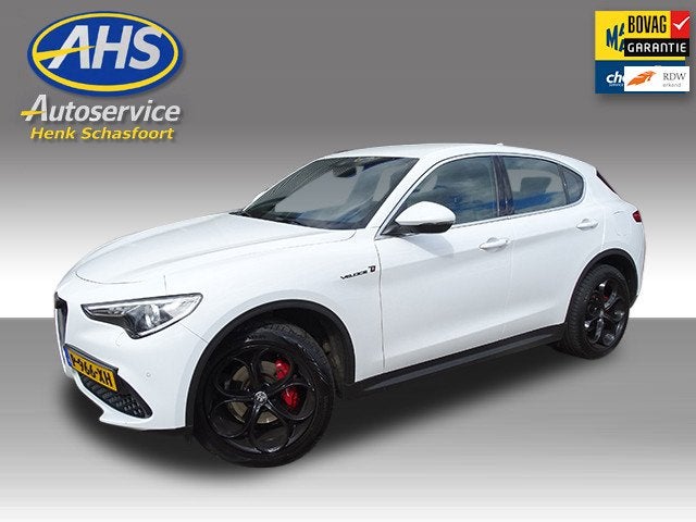 Alfa Romeo Stelvio 2.0 T AWD Super Veloce, Automaat, Dealer onderhouden, 2000 kg, Bedrijf