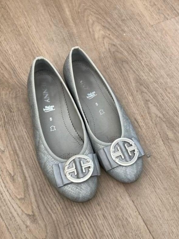 Jenny schoenen maat 38 alleen ophalen, Ophalen, Zo goed als nieuw, Zwart, Sneakers of Gympen