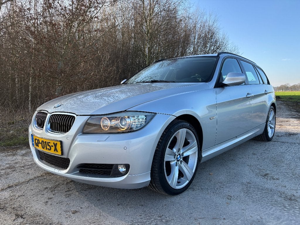 BMW 3-Serie 320d 184pk Automaat 2012 Grijs, Auto's, 745 kg, 1995 cc, Zwart, 4 cilinders