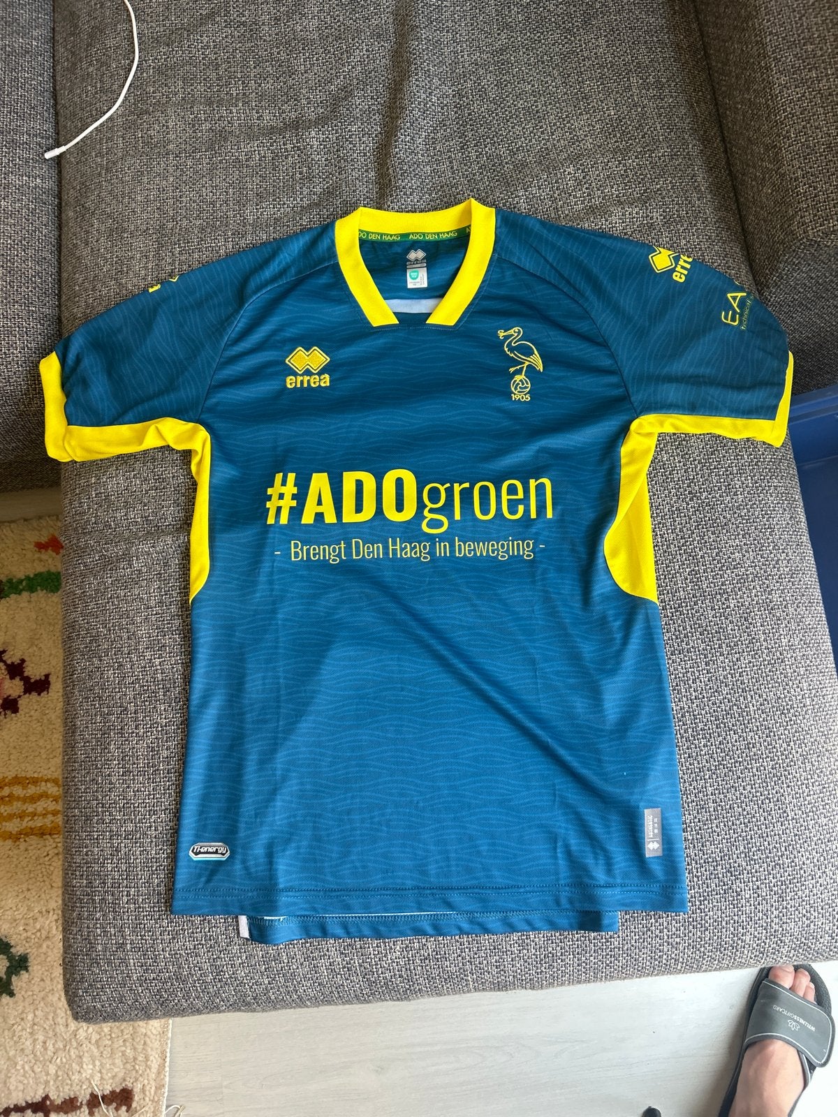 ADO Den Haag Special Edition Thuisshirt Errea x Van Mieghem, Maat M, Ophalen of Verzenden, Zo goed als nieuw, Shirt
