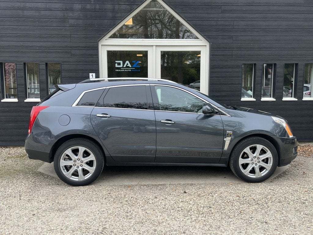 Cadillac SRX 3.0 V6 AWD Sports Luxury Aut/Ecc/Leer/Navi/Pano, Auto's, Cadillac, Automaat, Euro 5, Gebruikt, Zwart