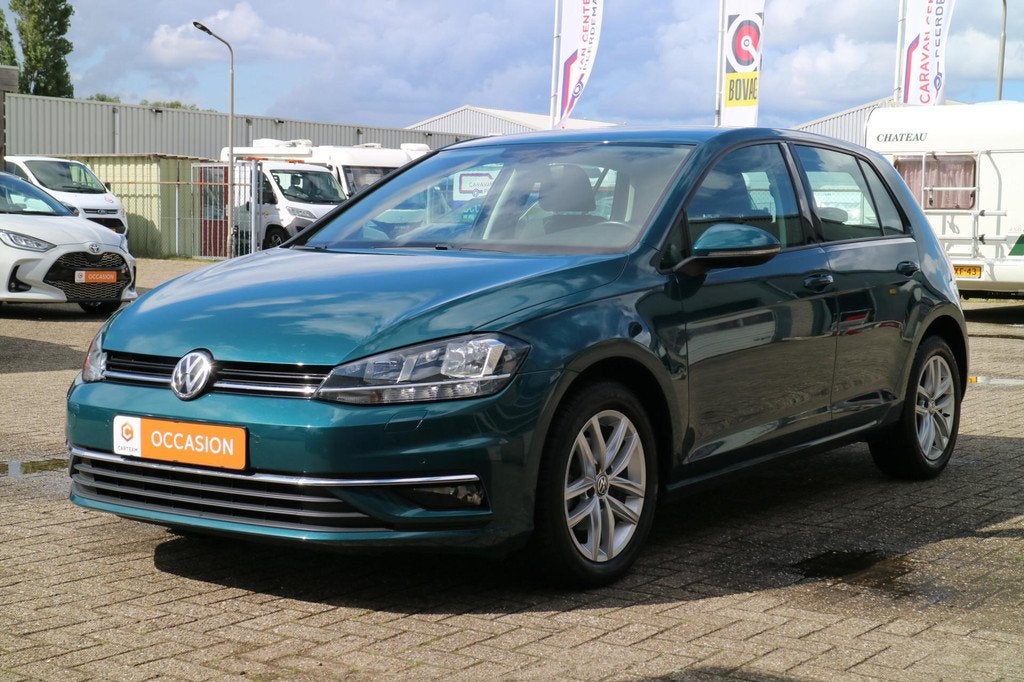 Volkswagen Golf 1.0 TSI Comfortline | PDC | Stoelverwarming, Gebruikt, 610 kg, 49 €/maand, Bedrijf
