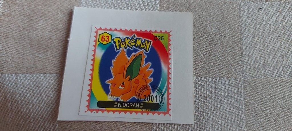pokemon postzegel zeldzaam gelimiteerd Nidoran, Hobby en Vrije tijd, Verzamelkaartspellen | Pokémon, Ophalen of Verzenden, Nieuw
