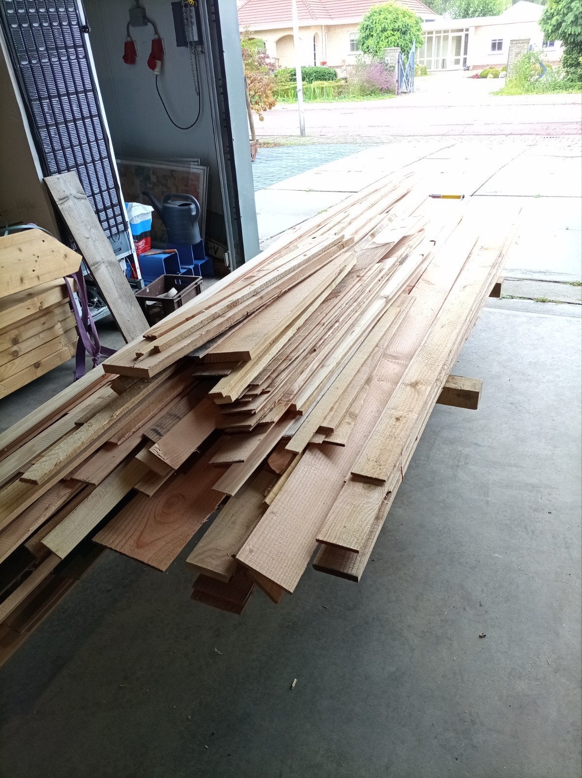 kar vol Douglas hout, Ophalen, Minder dan 25 mm, Plank, Minder dan 200 cm