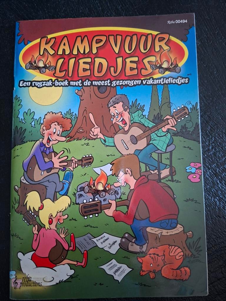 Kampvuurliedjes Muziekboek, Ophalen of Verzenden, Zo goed als nieuw, Thema, Overige genres