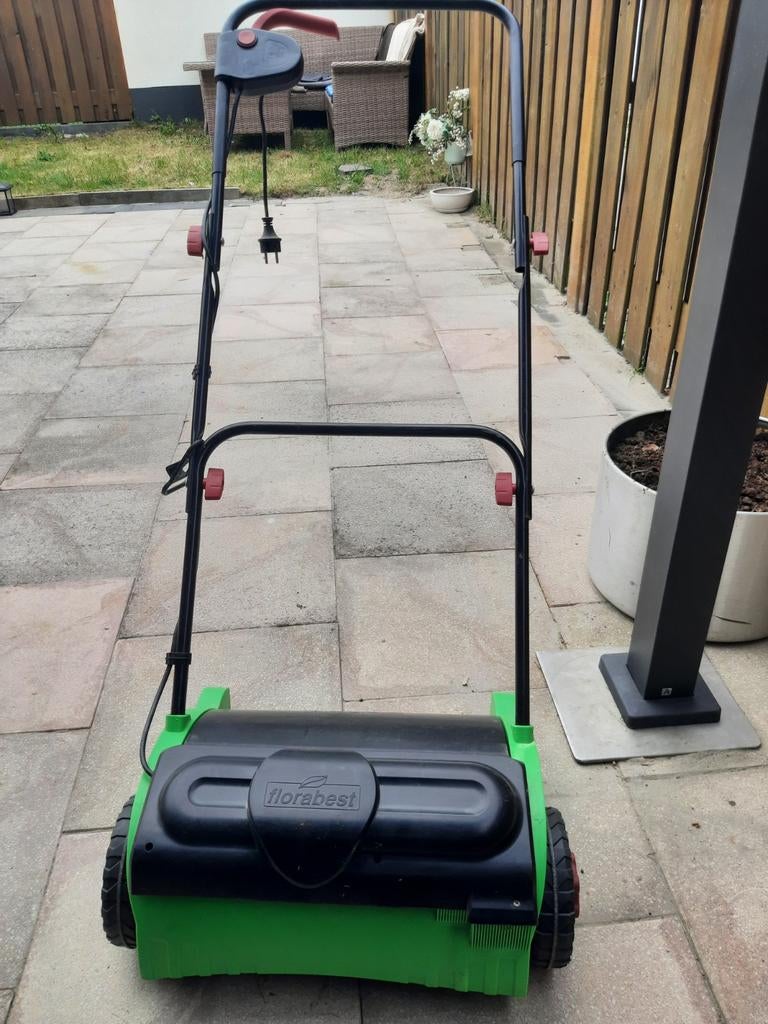 Florabest elektrische verticuteermachine/gazonbeluchter, Tuin en Terras, Ophalen, Gebruikt, Elektrisch, Florabest