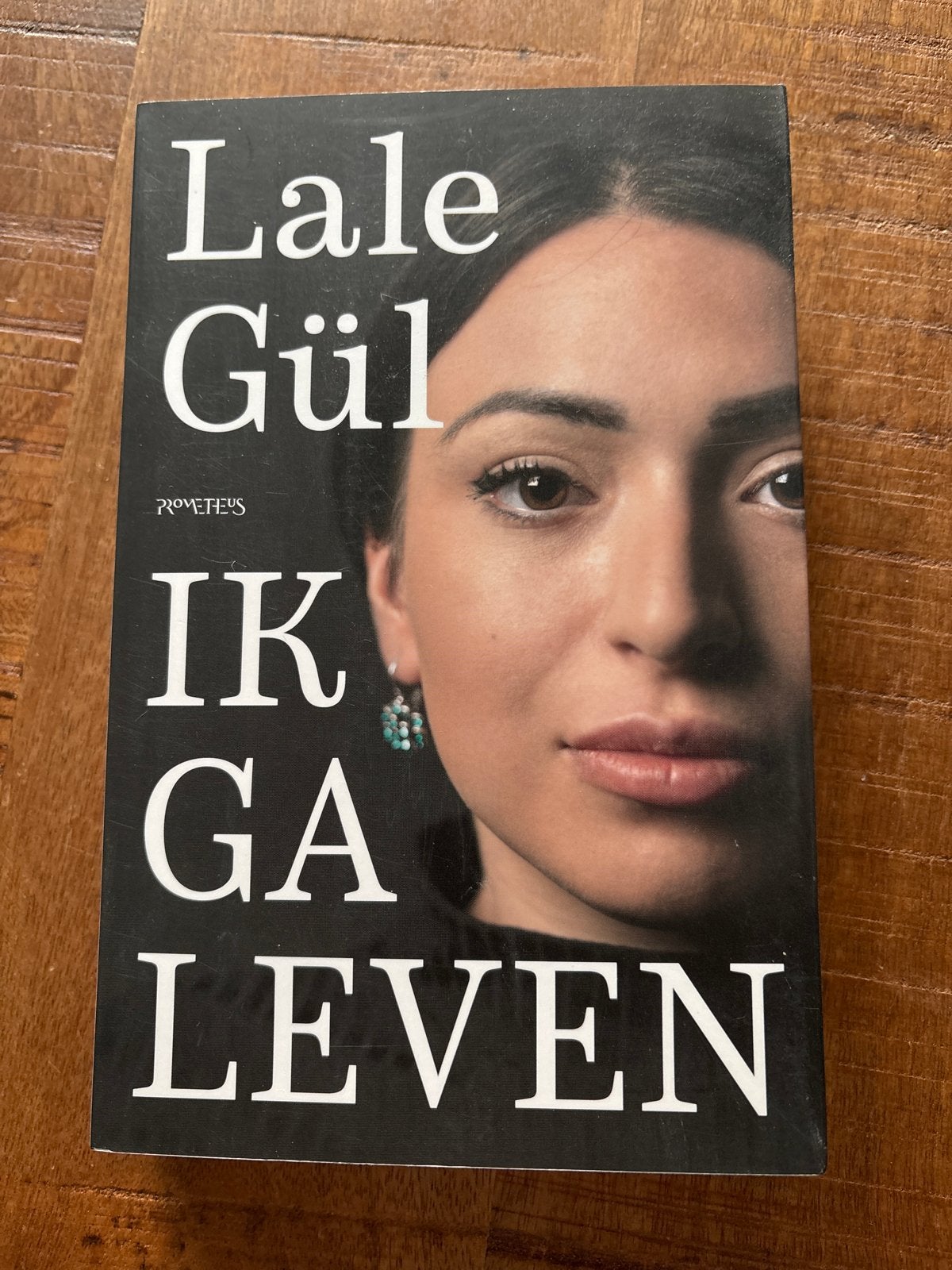 Lale Gül - Ik ga leven (roman) ongelezen, Ophalen of Verzenden, Nieuw, Nederland
