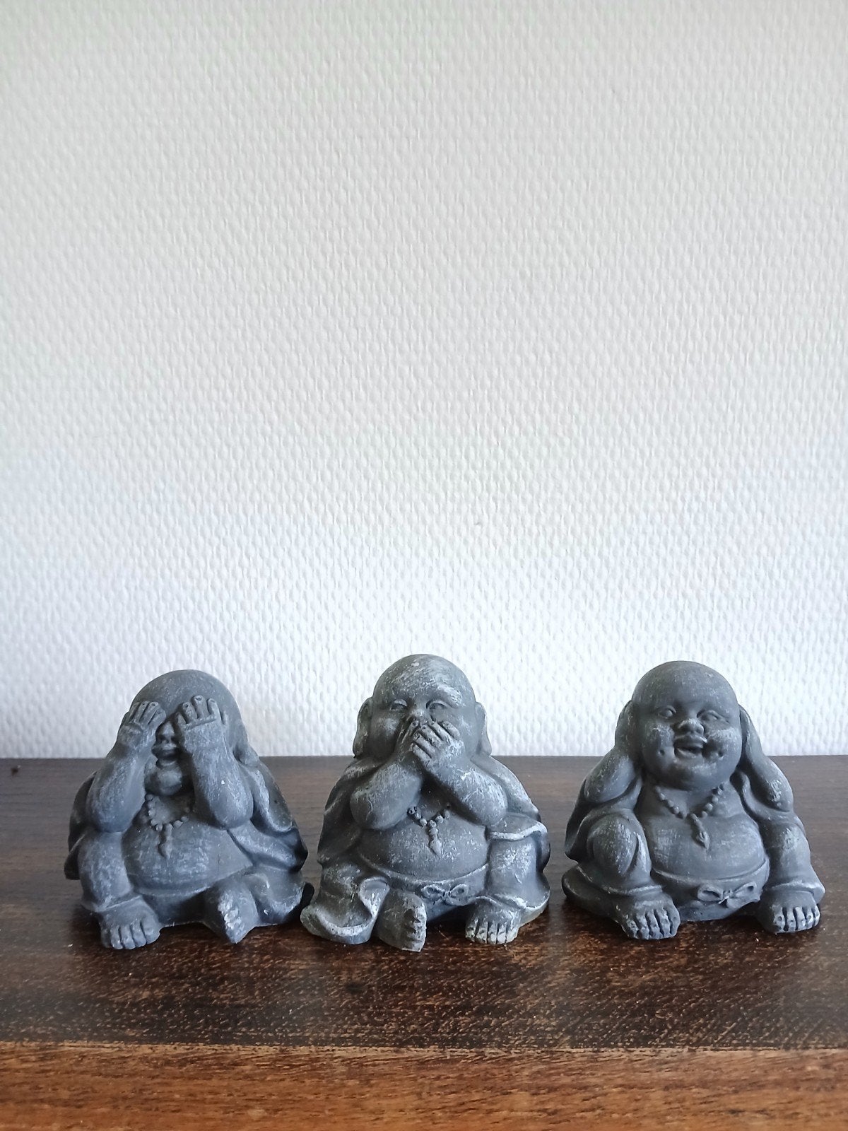 Set van 3 Boeddha beeldjes - Horen, Zien, Zwijgen, Steen/keramiek, Grijs, Ophalen of Verzenden, Zo goed als nieuw