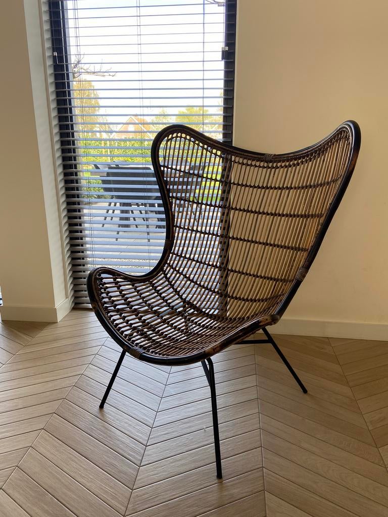 Rotan vlinderstoel trendy hip, Huis en Inrichting, Stoelen, Ophalen, Zo goed als nieuw, Bruin, Eén