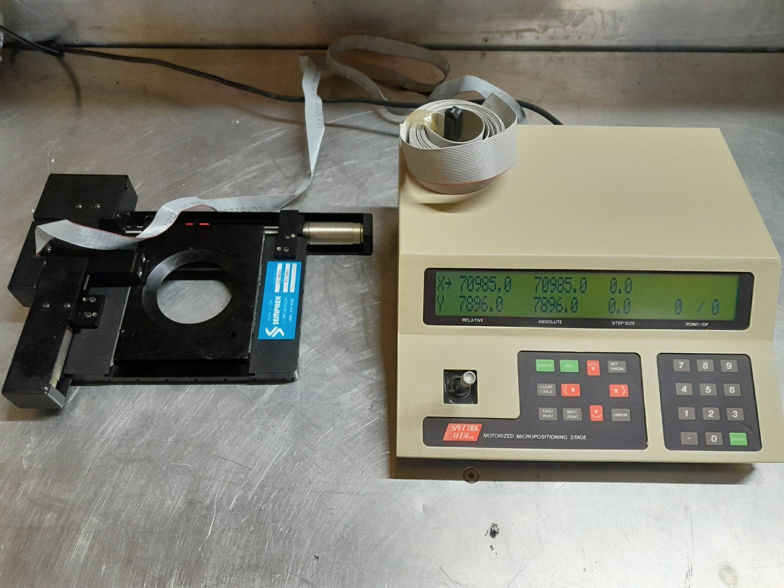 Spectra-tech micropositioning stage 0042-445 12-4626 semprex, Ophalen of Verzenden