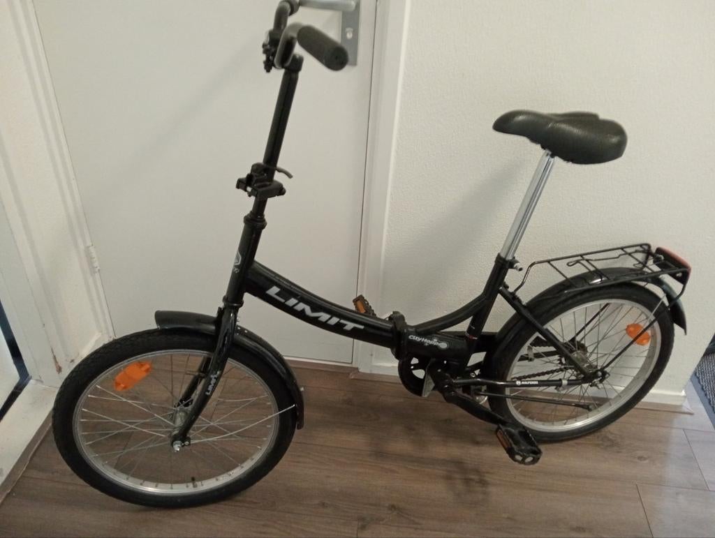 Limit vouwfiets 20 inch - Compact en handig, Fietsen en Brommers, Fietsen | Vouwfietsen, Gebruikt, Ophalen, Overige merken, Totaal opvouwbaar