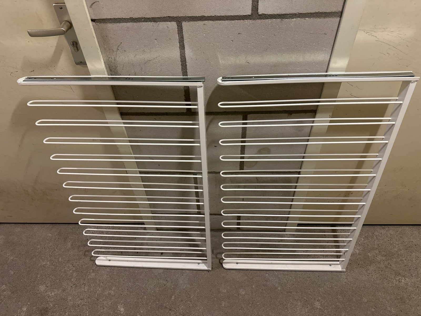 IKEA Komplement broekenhangerrek voor PAX kast (2 stuks), Ophalen, 50 tot 100 cm, Zo goed als nieuw, Metaal
